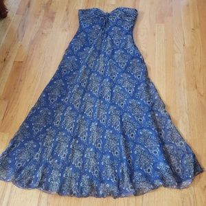 Laundry By Shelli Segal Navy and Gold Patterned Maxi Dress